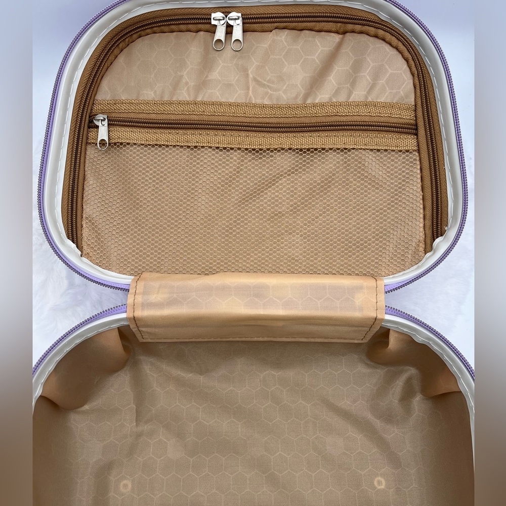 ⭐️  Hello Kitty Cosmetic Makeup Travel Carry On Hard Shell Bag  Case ⭐️ - Picture 6 of 7